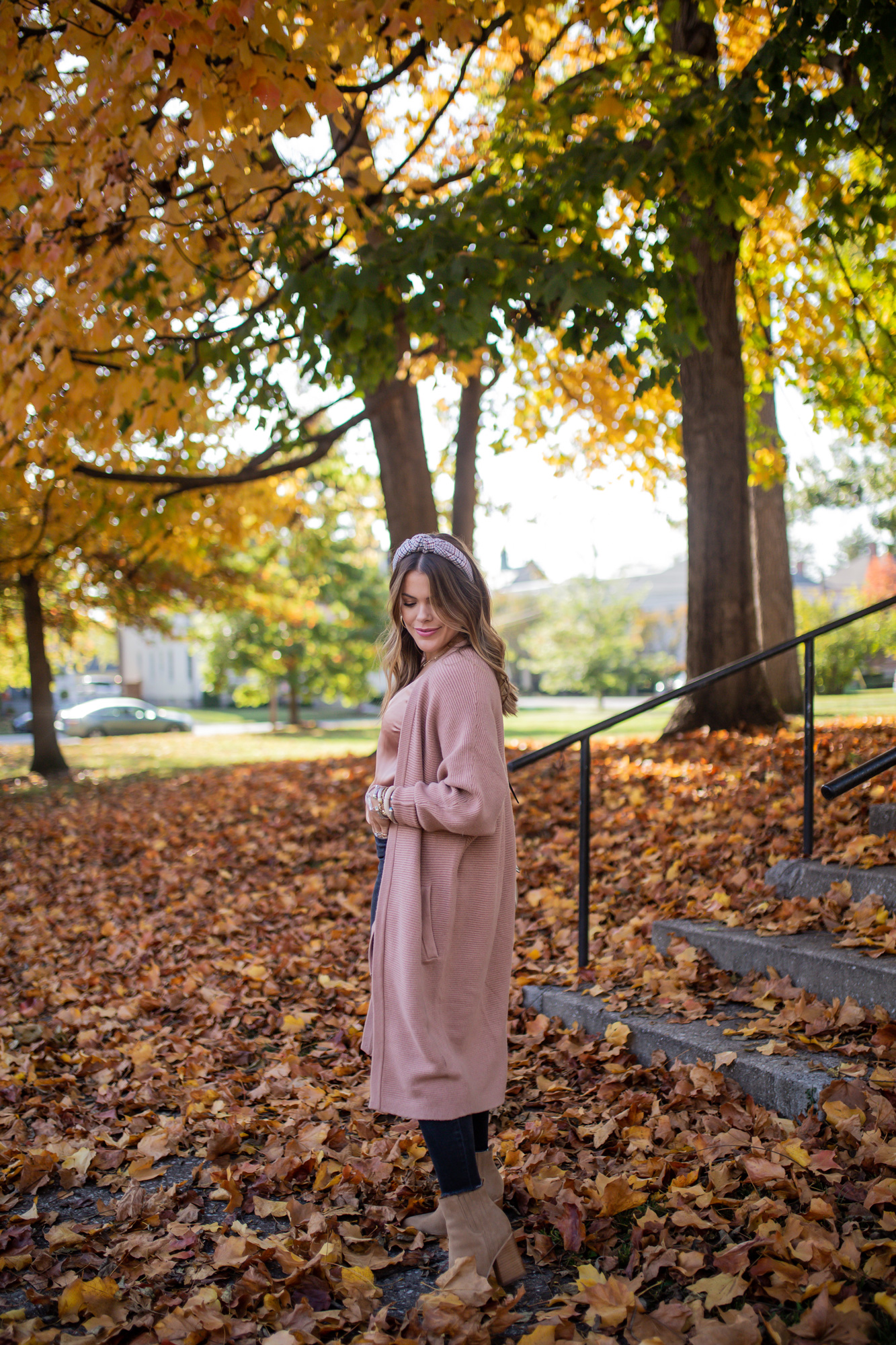 how to style a long cardigan for fall / Glitter & gingham 