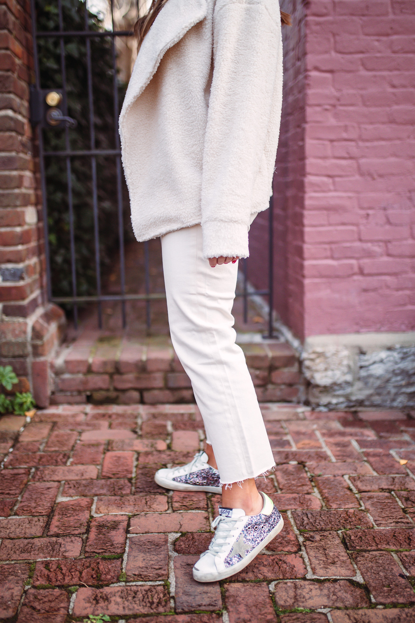 White jeans for winter / Glitter & Gingham 