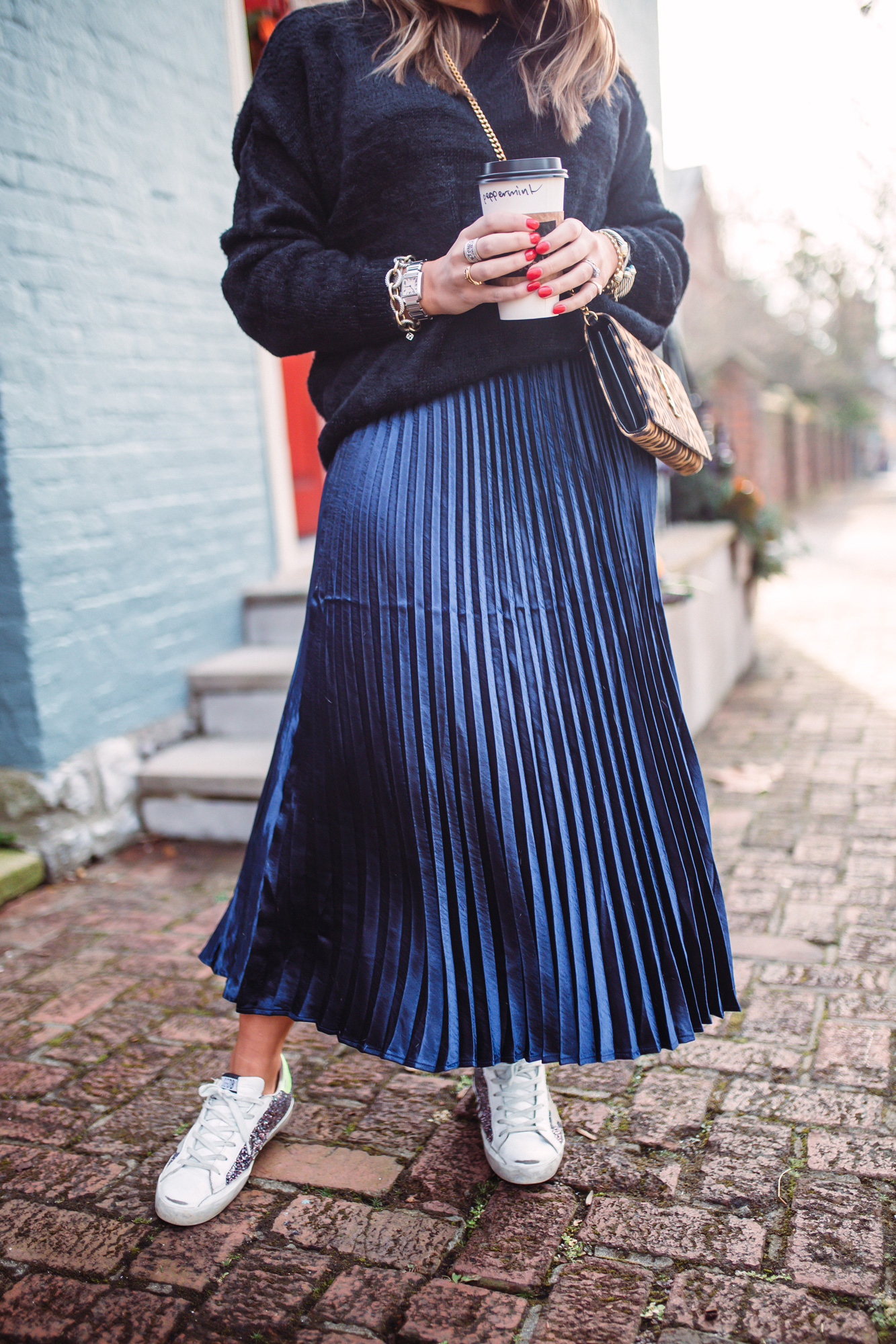 How to style navy & black together / Glitter & Gingham 