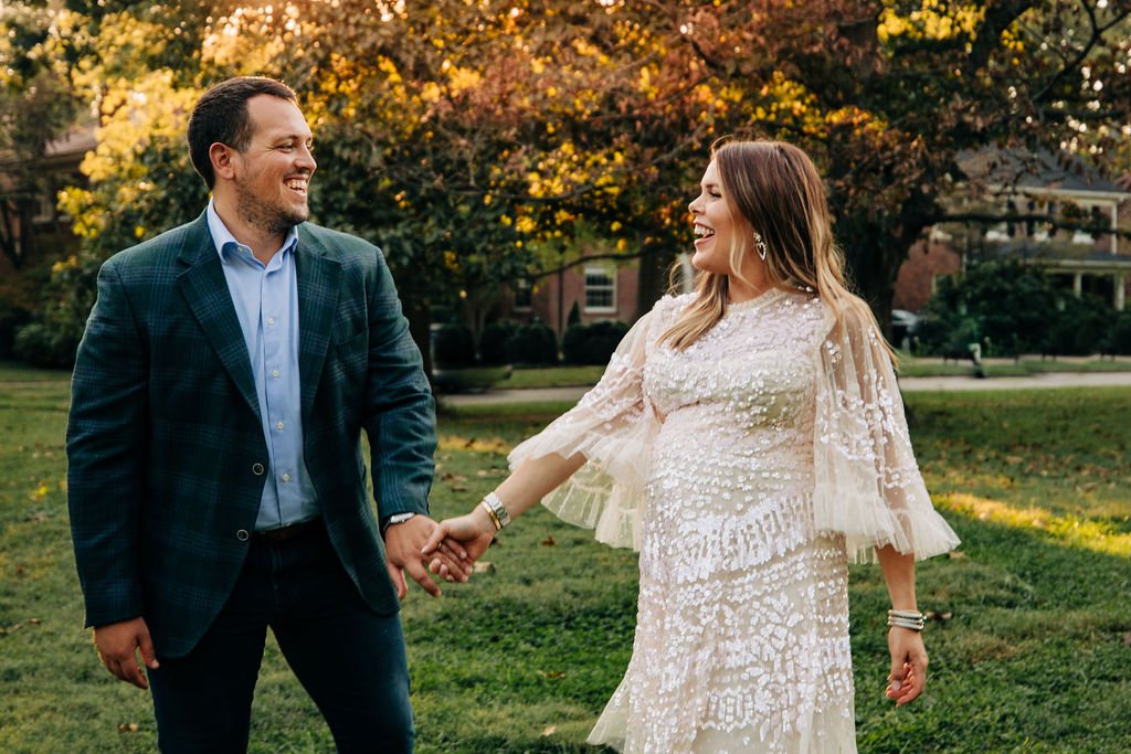 Glitter & Gingham Maternity Photos 