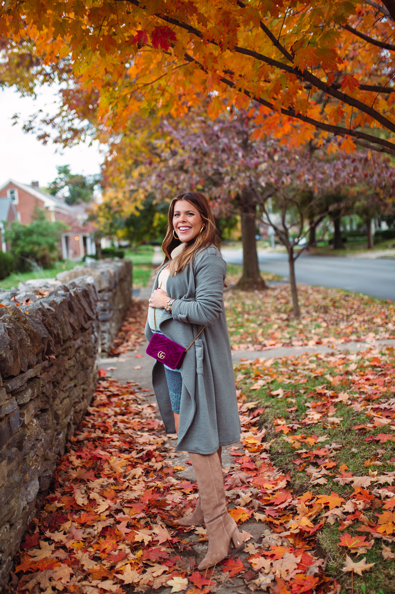 Fall Pregnancy Style / Glitter & Gingham 