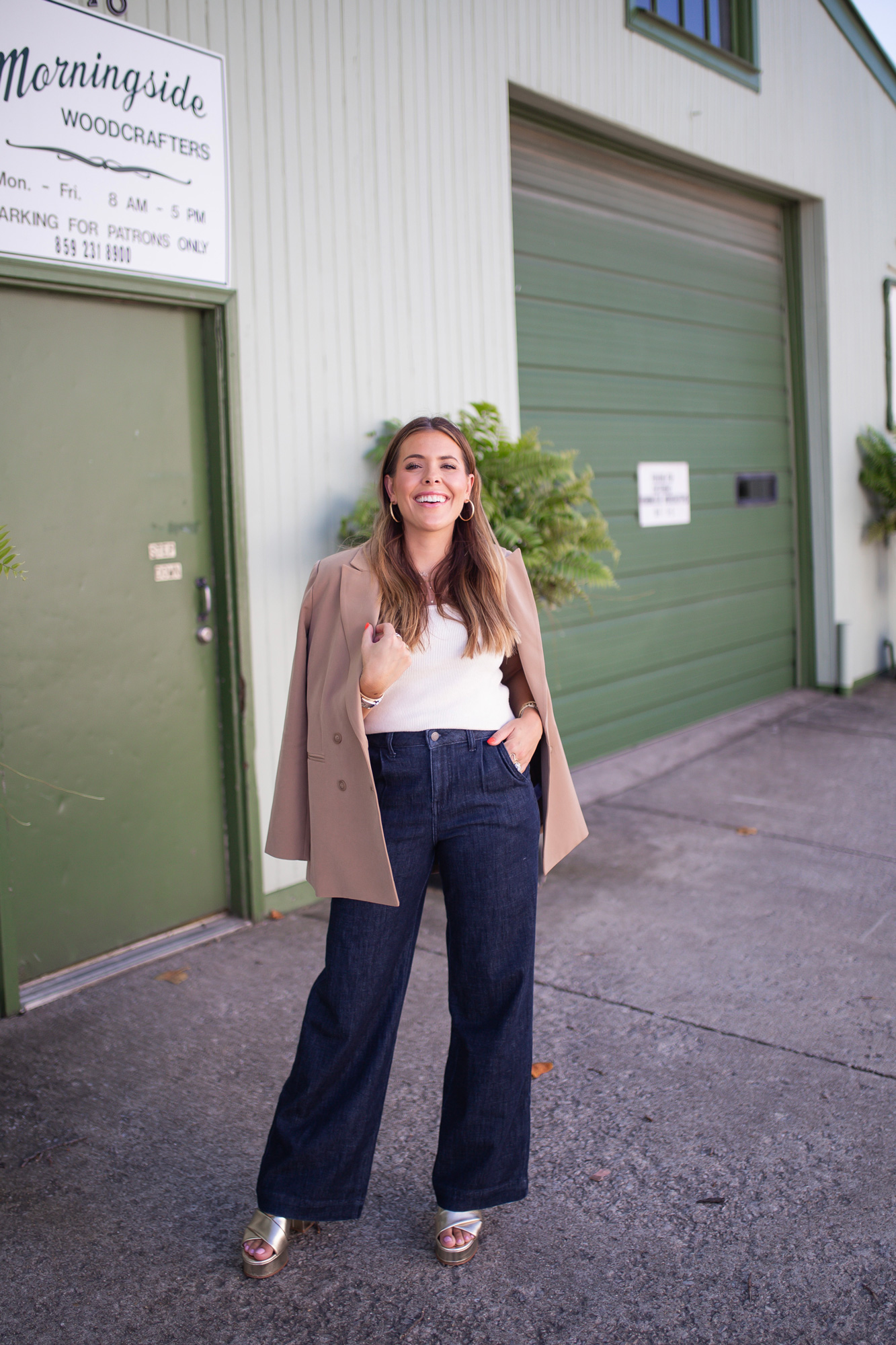 Neutral fall outfit // Glitter  & Gingham 