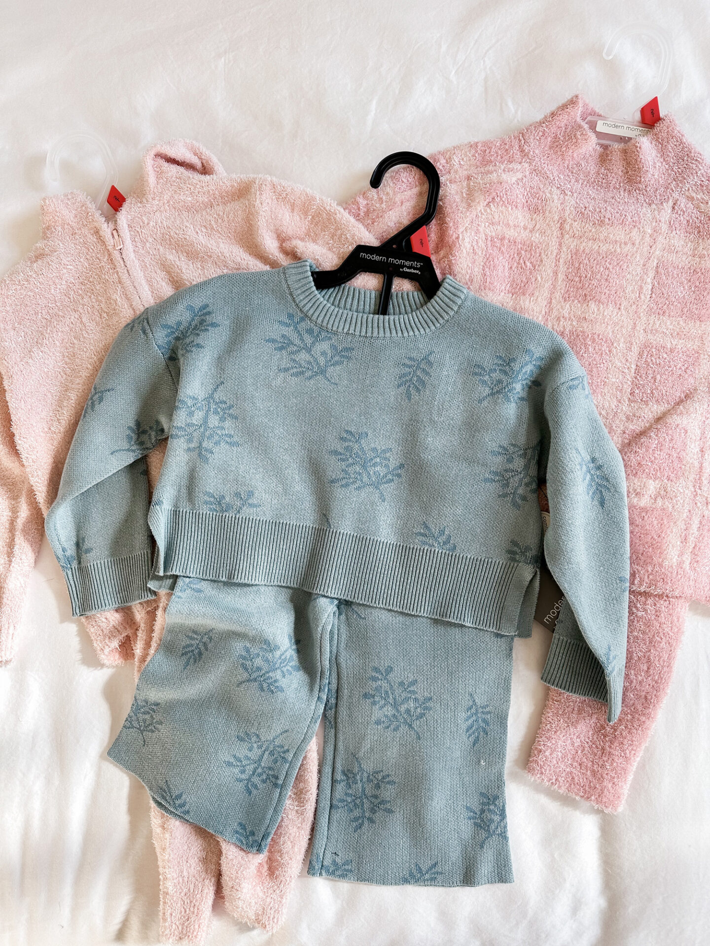 Toddler Girls Clothes from Walmart // Glitter & Gingham 